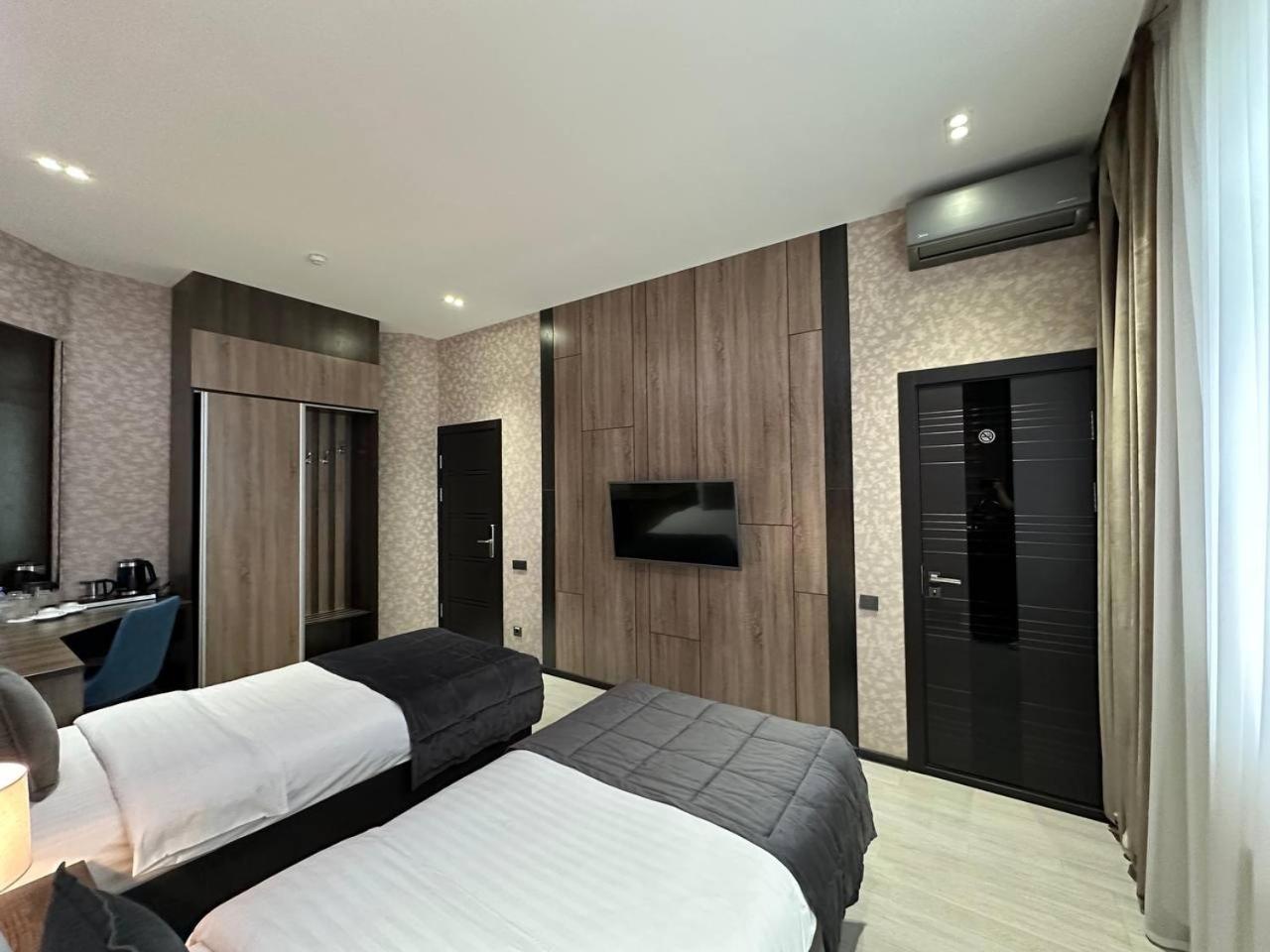 Home Boutique Hotel Ташкент Экстерьер фото
