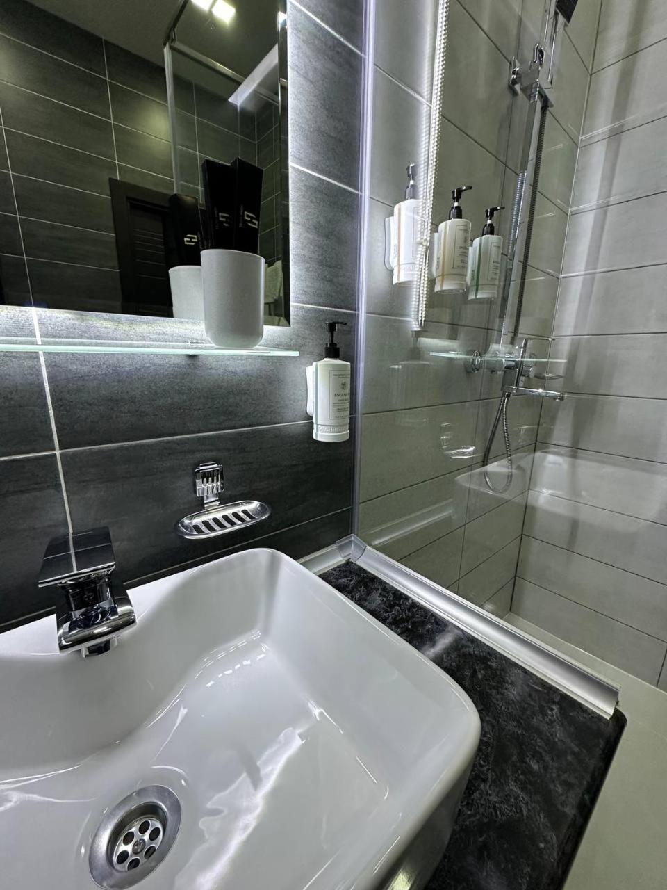 Home Boutique Hotel Ташкент Экстерьер фото